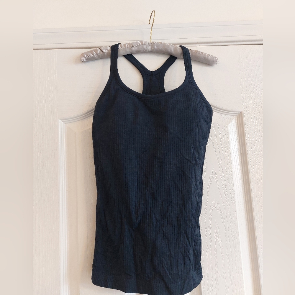 Lululemon Women's Navy Blue Ribbed Tank Top Sz 6